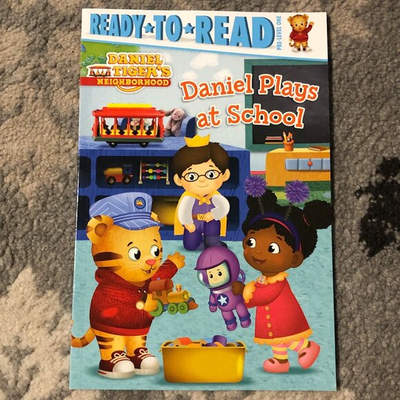 Daniel Tiger's Neighborhood Ready to Read Pre Level One Book Lot Of 3 - Picture 3 of 5